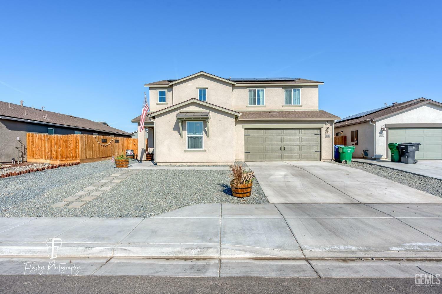 6006 Vespucci Avenue  Bakersfield CA 93313 photo