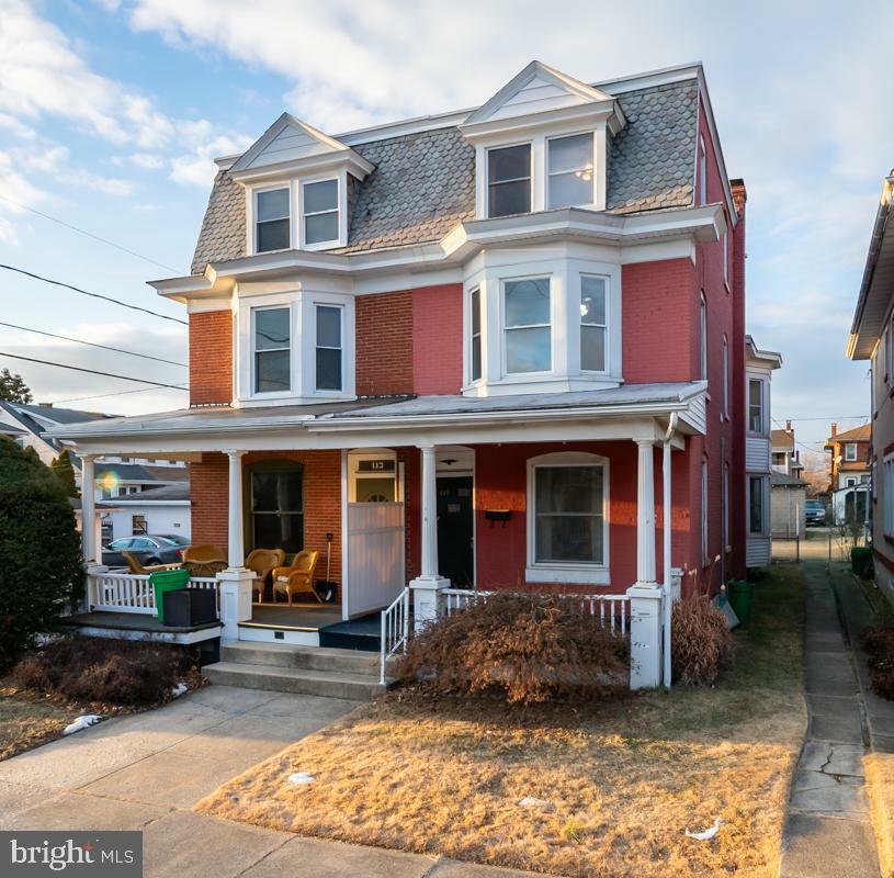 Property Photo:  115 Reading Avenue  PA 19607 