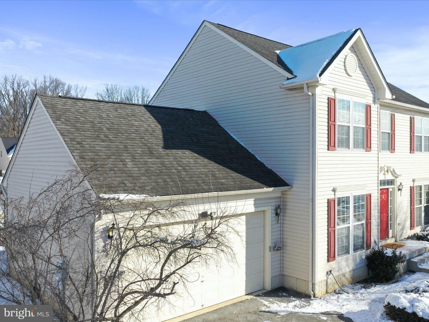 Property Photo:  132 Thatcher Court  WV 25443 