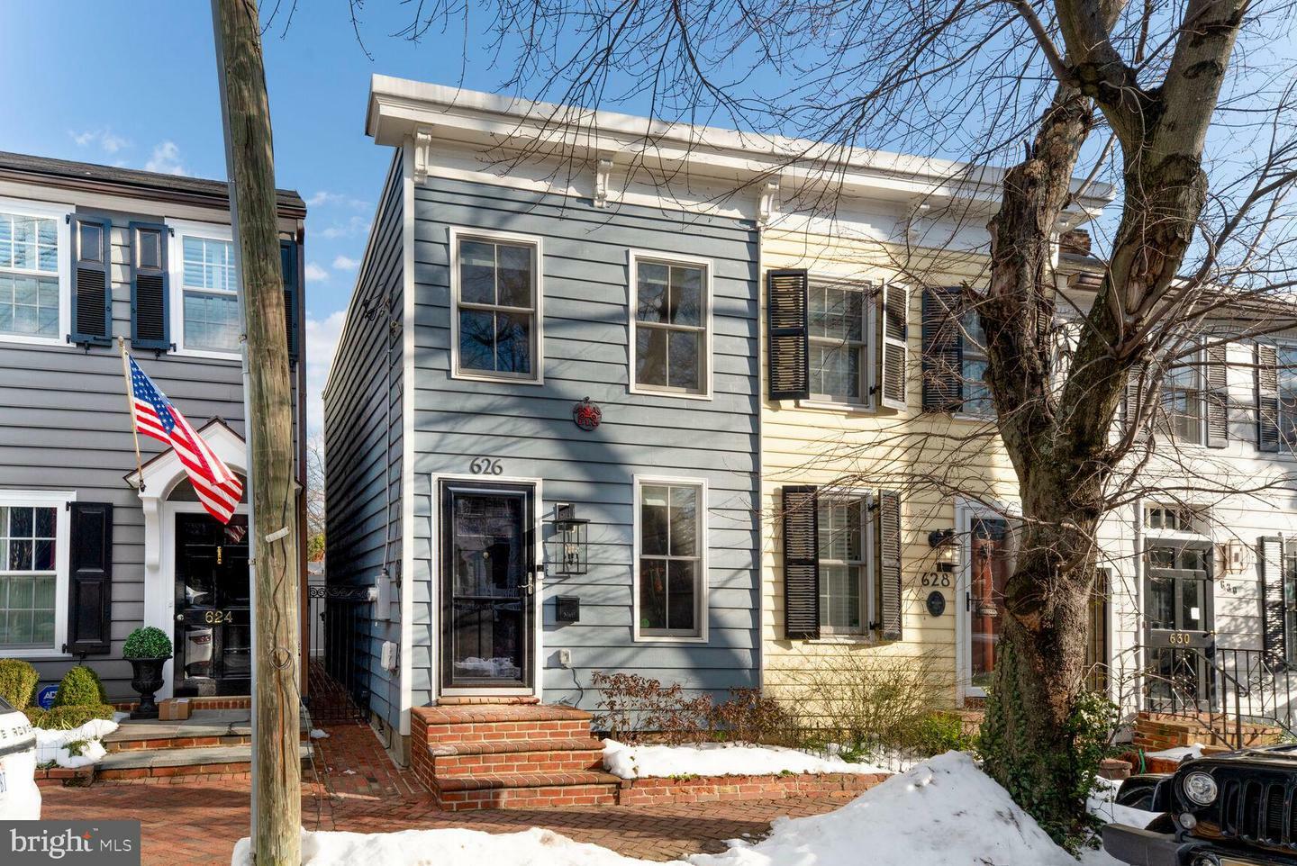 Property Photo:  626 S Saint Asaph Street  VA 22314 