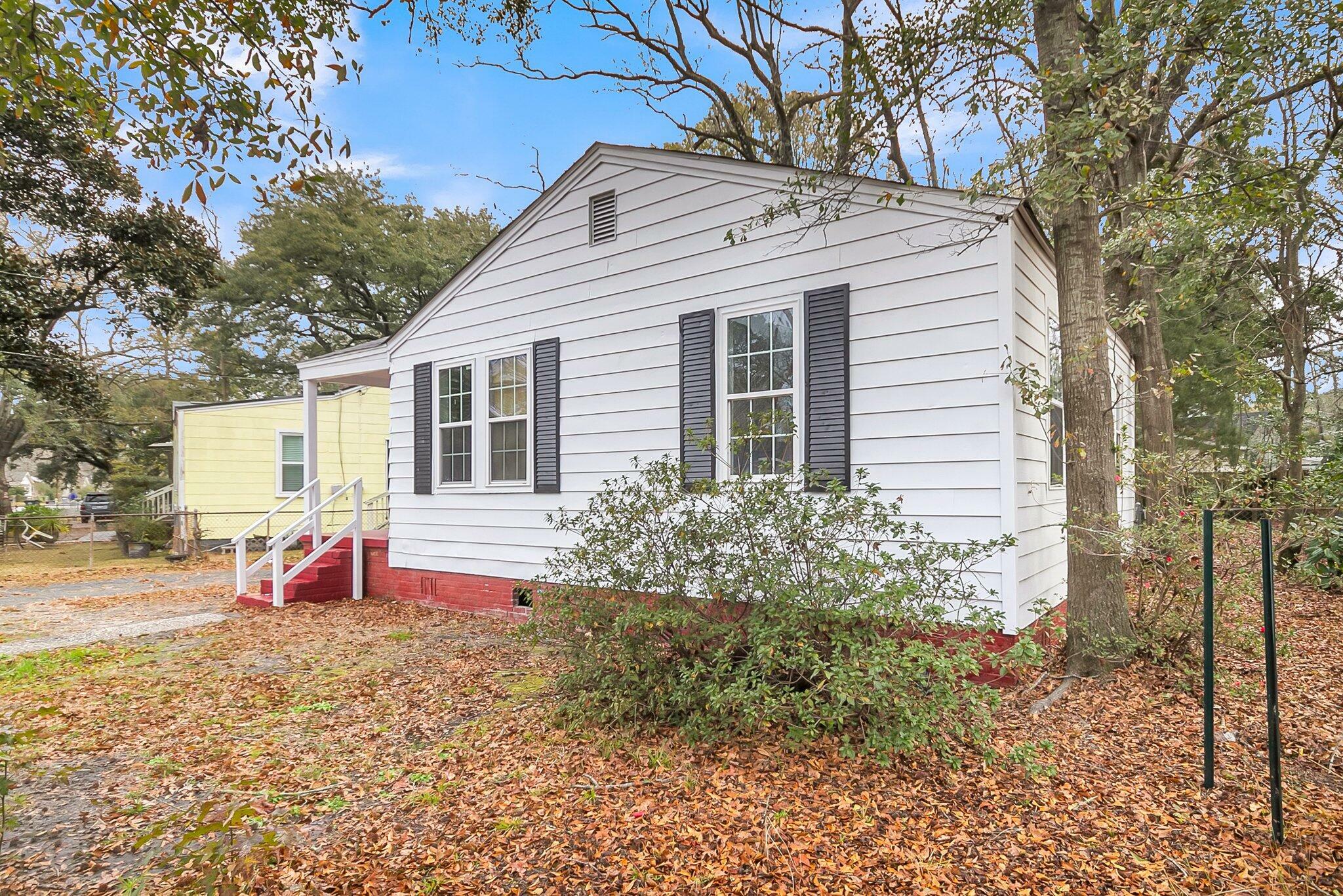 Property Photo:  2793 Ranger Drive  SC 29405 