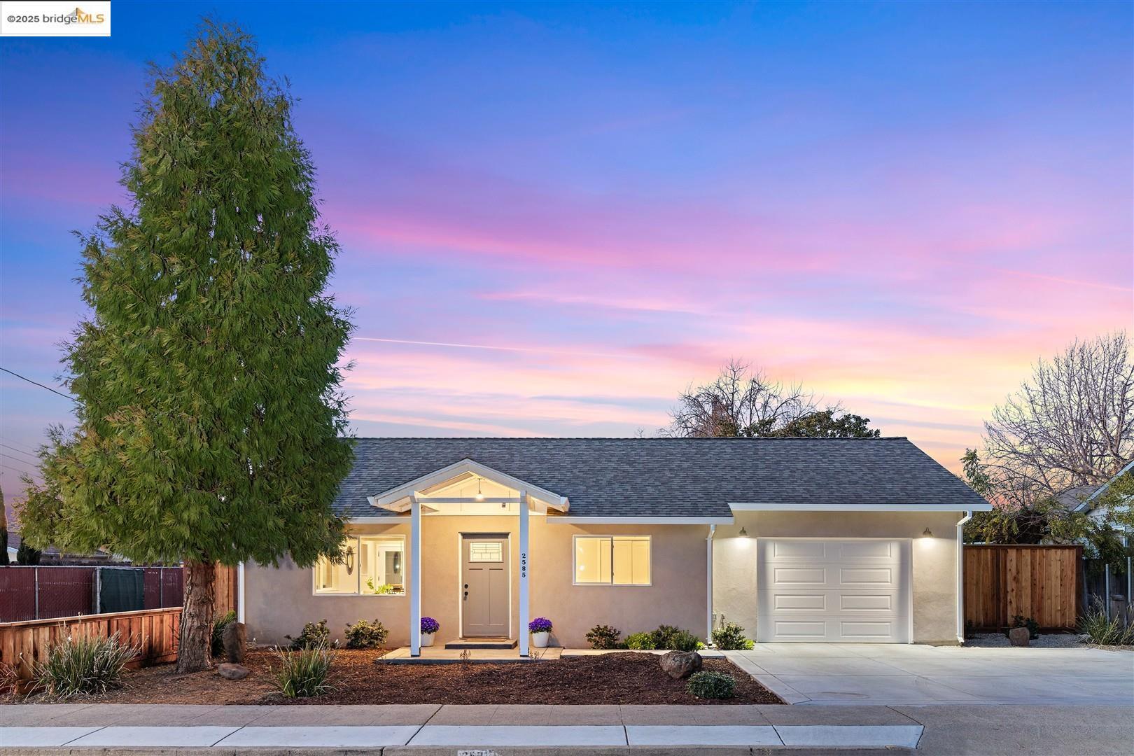 2585 W Avenue 133rd  San Leandro CA 94577 photo