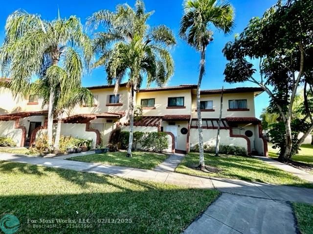 Property Photo: 4754 NW 89th Ave 4754 FL 33351