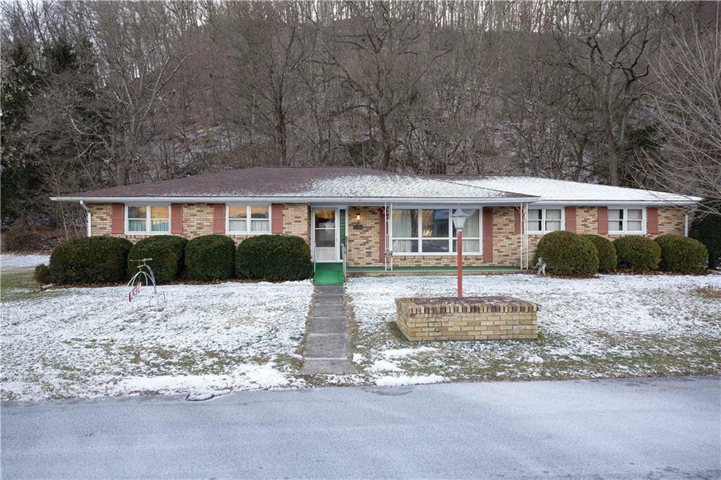 6574 Fairview Avenue  Lower Mt Bethel Twp PA 18063 photo