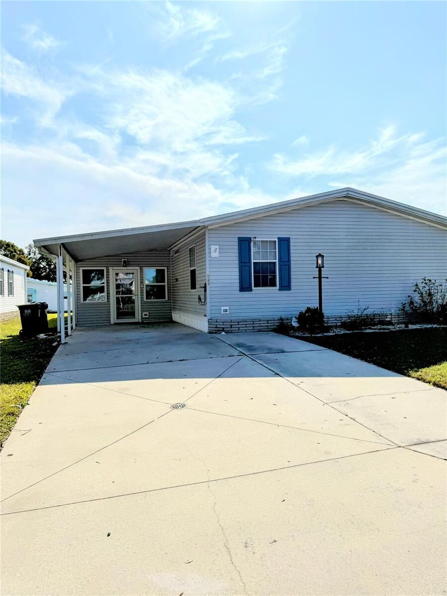 Property Photo:  6508 Oak Hammock Lane  FL 33884 