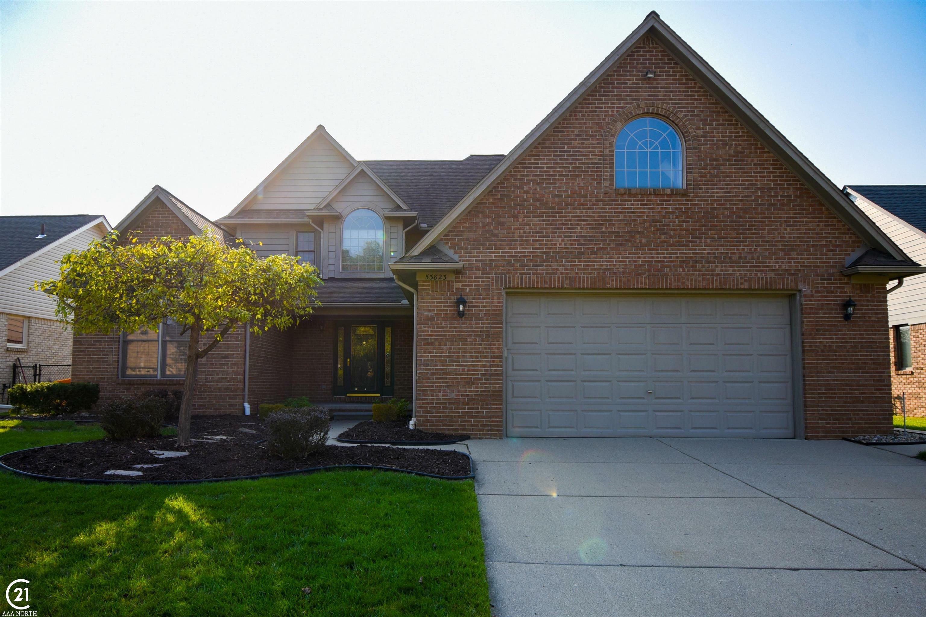 53823 Paul Wood Drive  Macomb MI 48042 photo