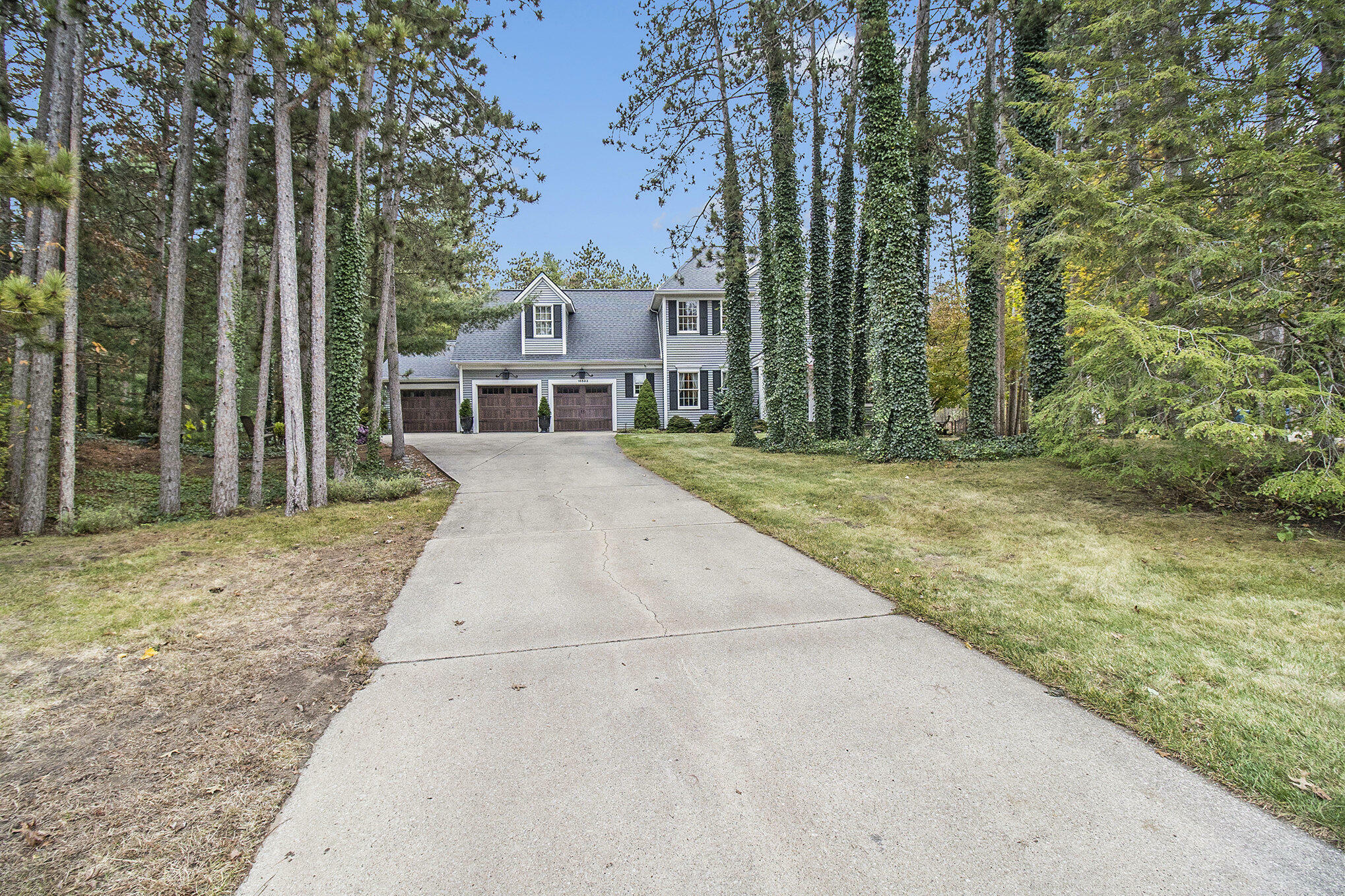 Property Photo:  16583 Pine Dunes Court  MI 49417 