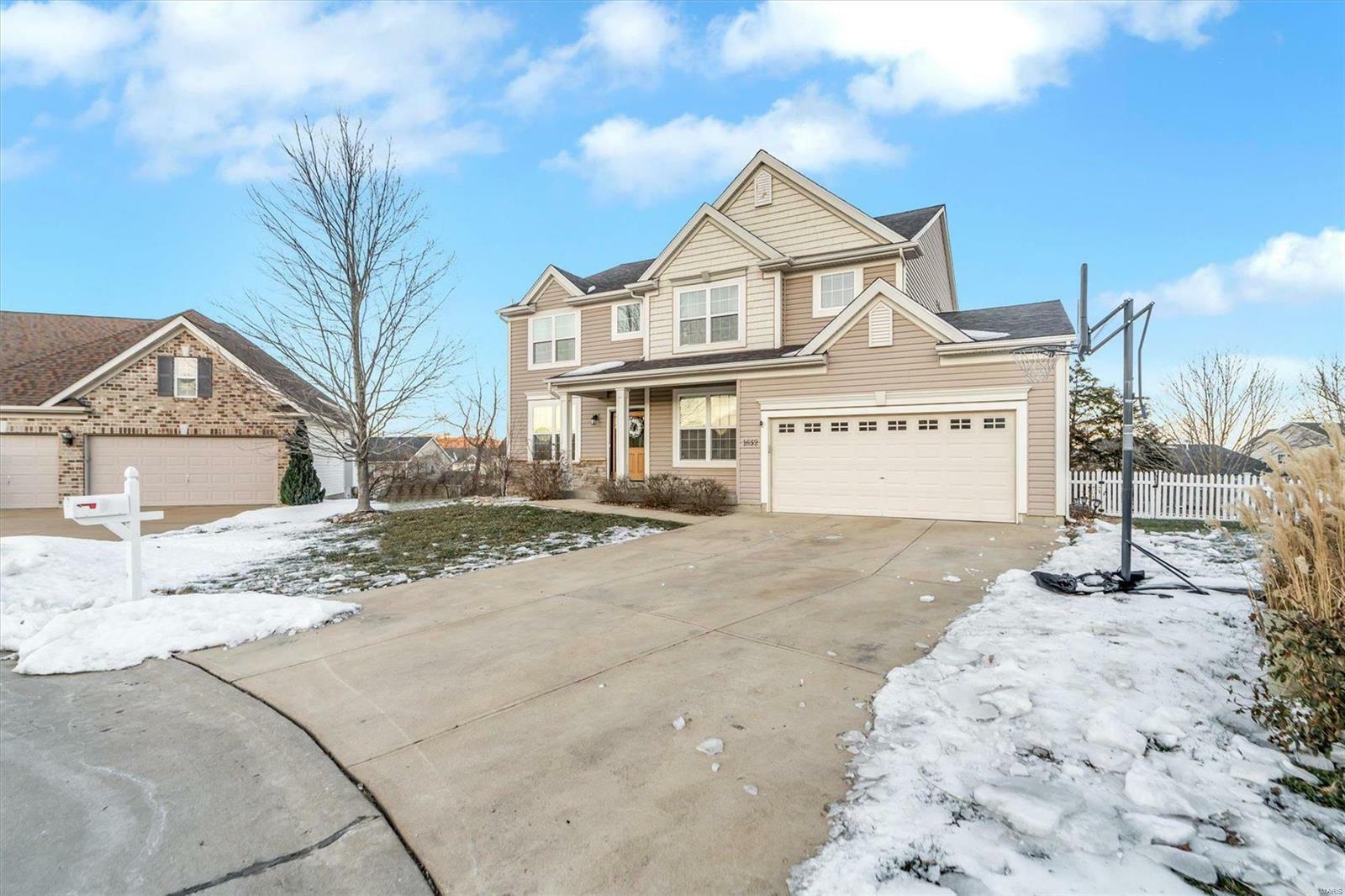 Property Photo:  1652 Wellington Woods Drive  MO 63025 