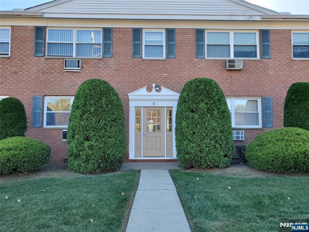 Property Photo: 15 Knox 2D NJ 07470