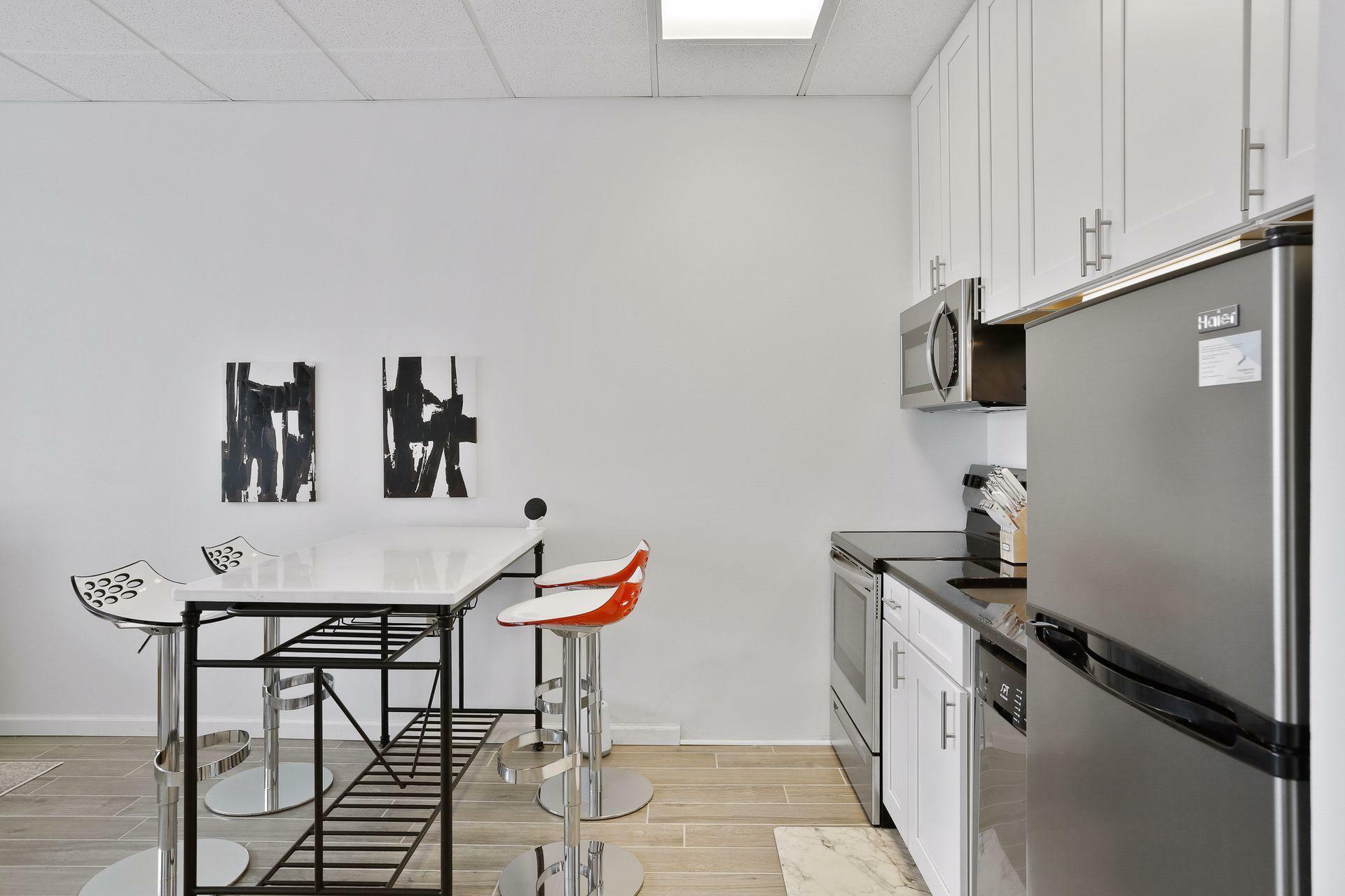 Property Photo:  431 S 7th Street 2626  MN 55415 