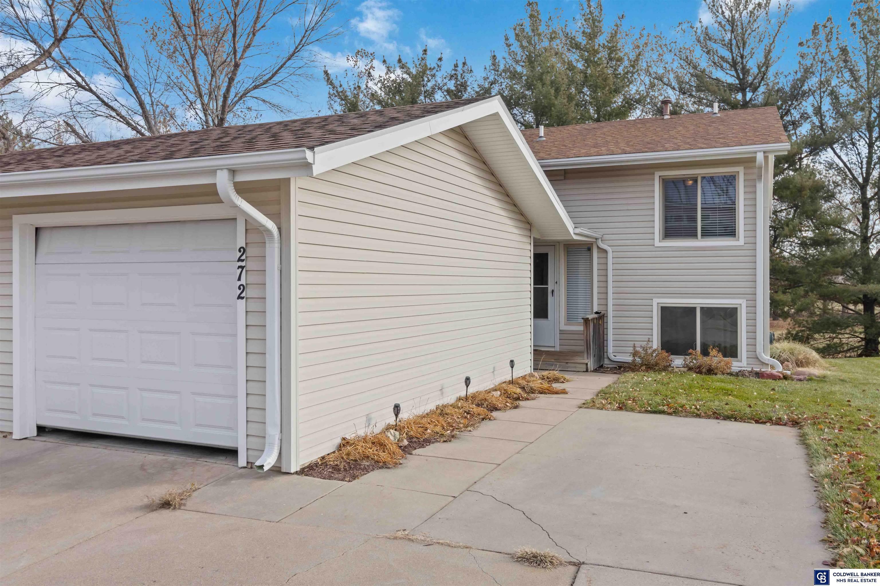 272 Parkside Lane  Lincoln NE 68521 photo