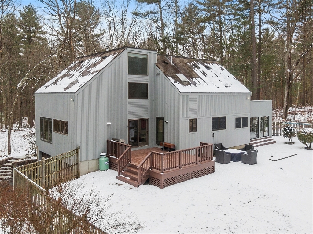 Property Photo:  91 Laurelwood Drive  MA 01741 