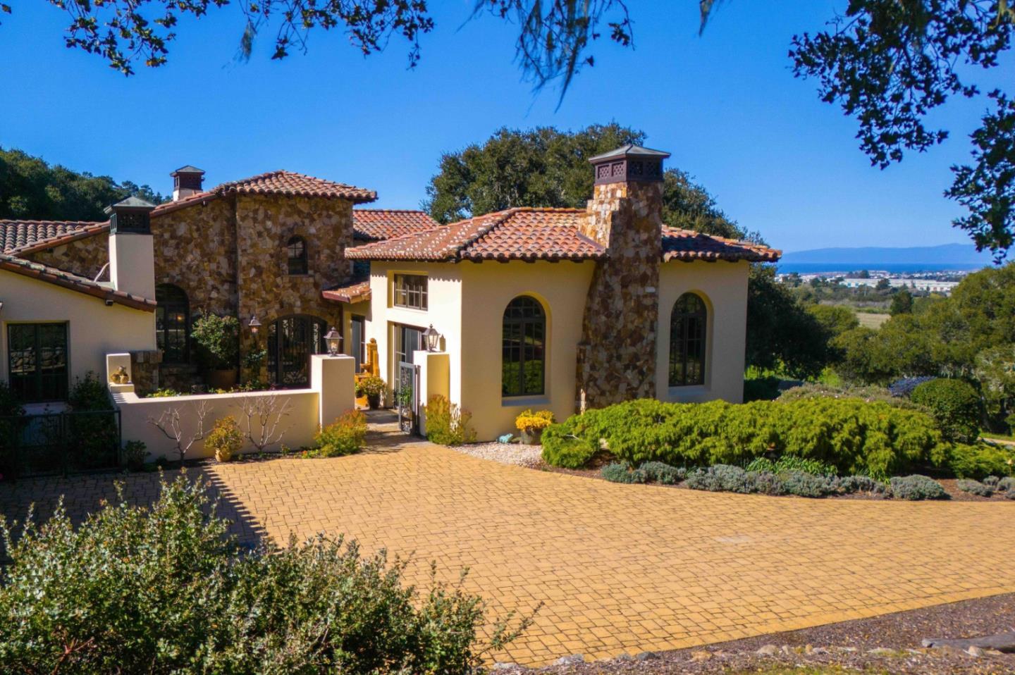 Property Photo:  7595 Paseo Vista  CA 93940 