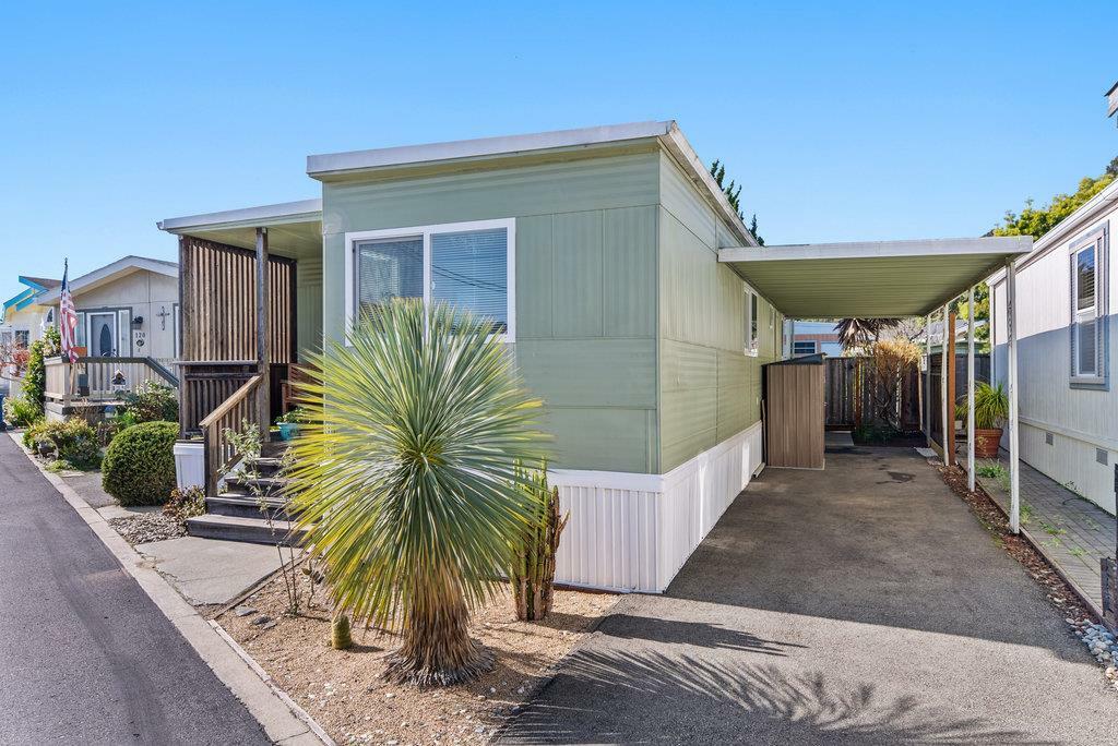 Property Photo:  1555 Merrill St 121  CA 95062 