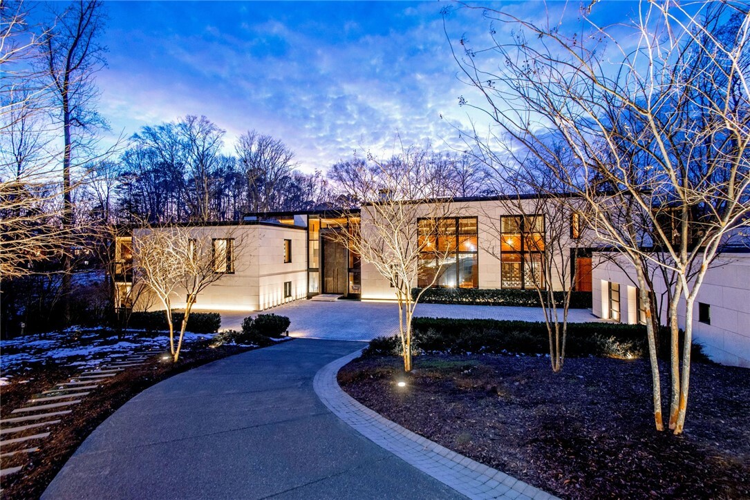 Property Photo: 19 Mile Course VA 23185
