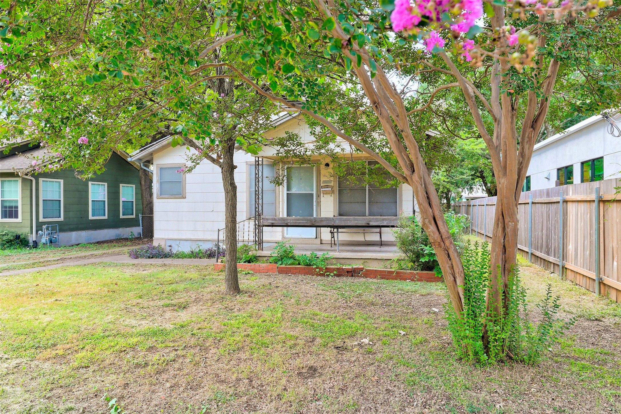 Property Photo:  503 Normandy Street  TX 78745 