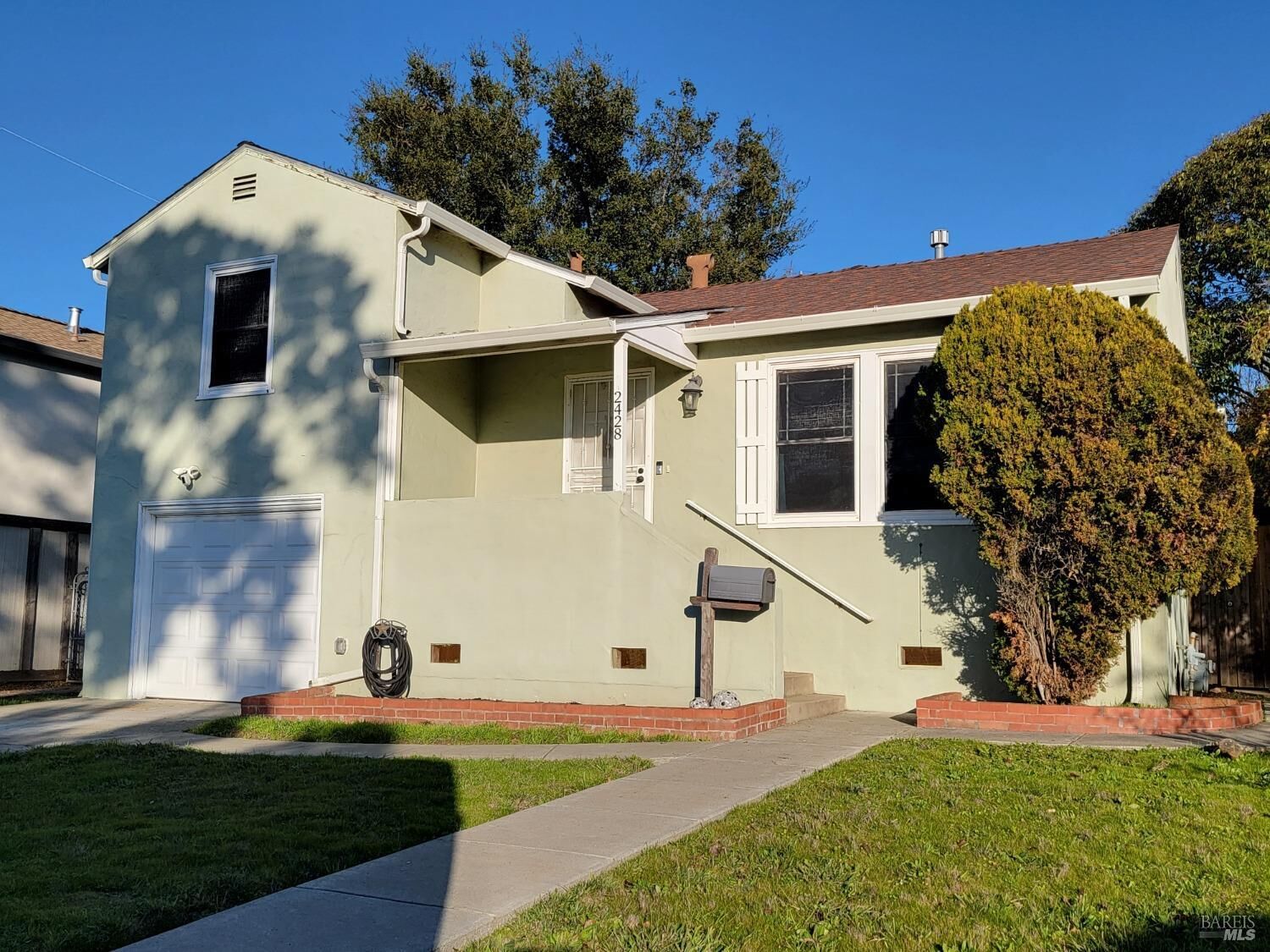 Property Photo:  2428 Alameda Street  CA 94590 