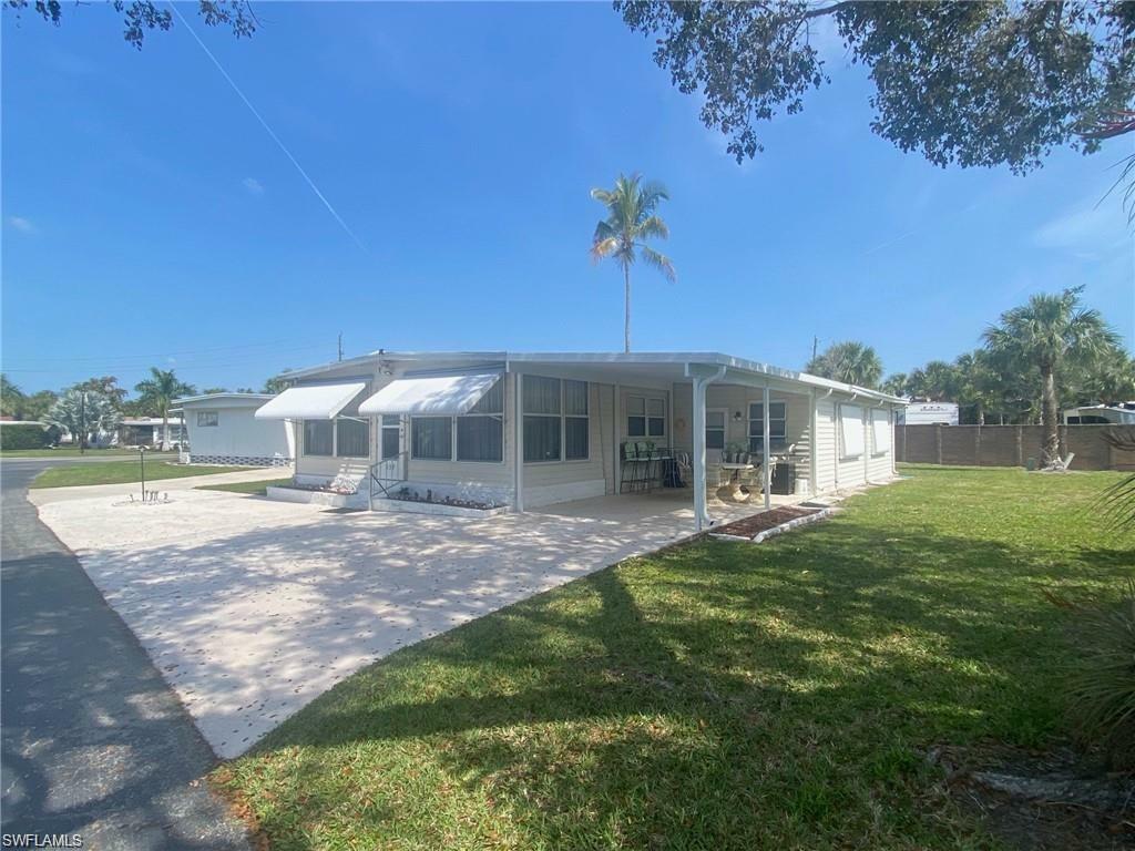 Property Photo: 137 Enchanting Blvd FL 34112