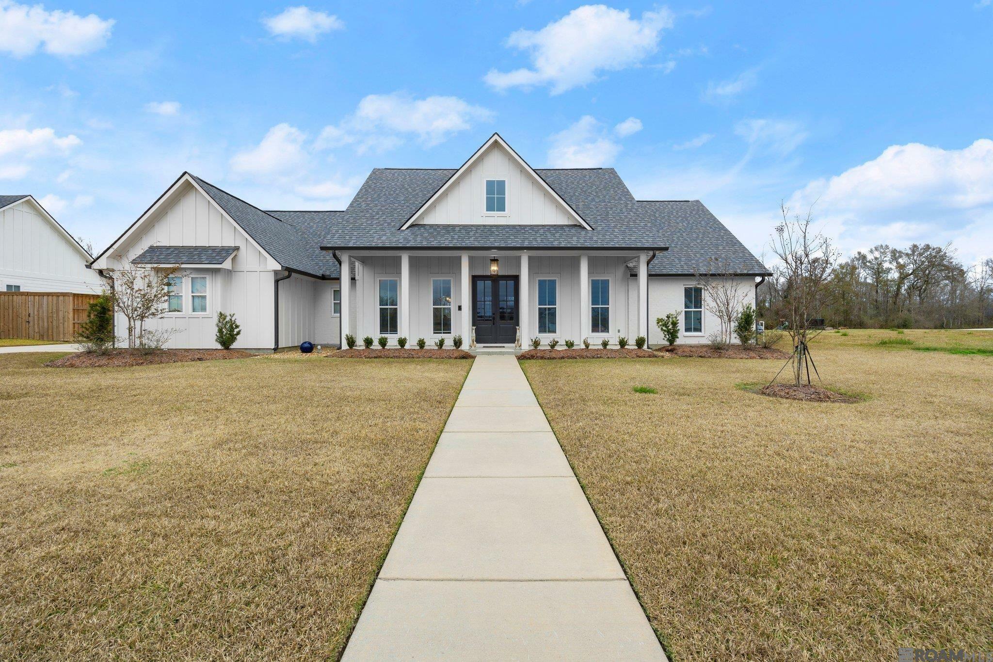 Property Photo: 43541 Collyns Cove LA 70769