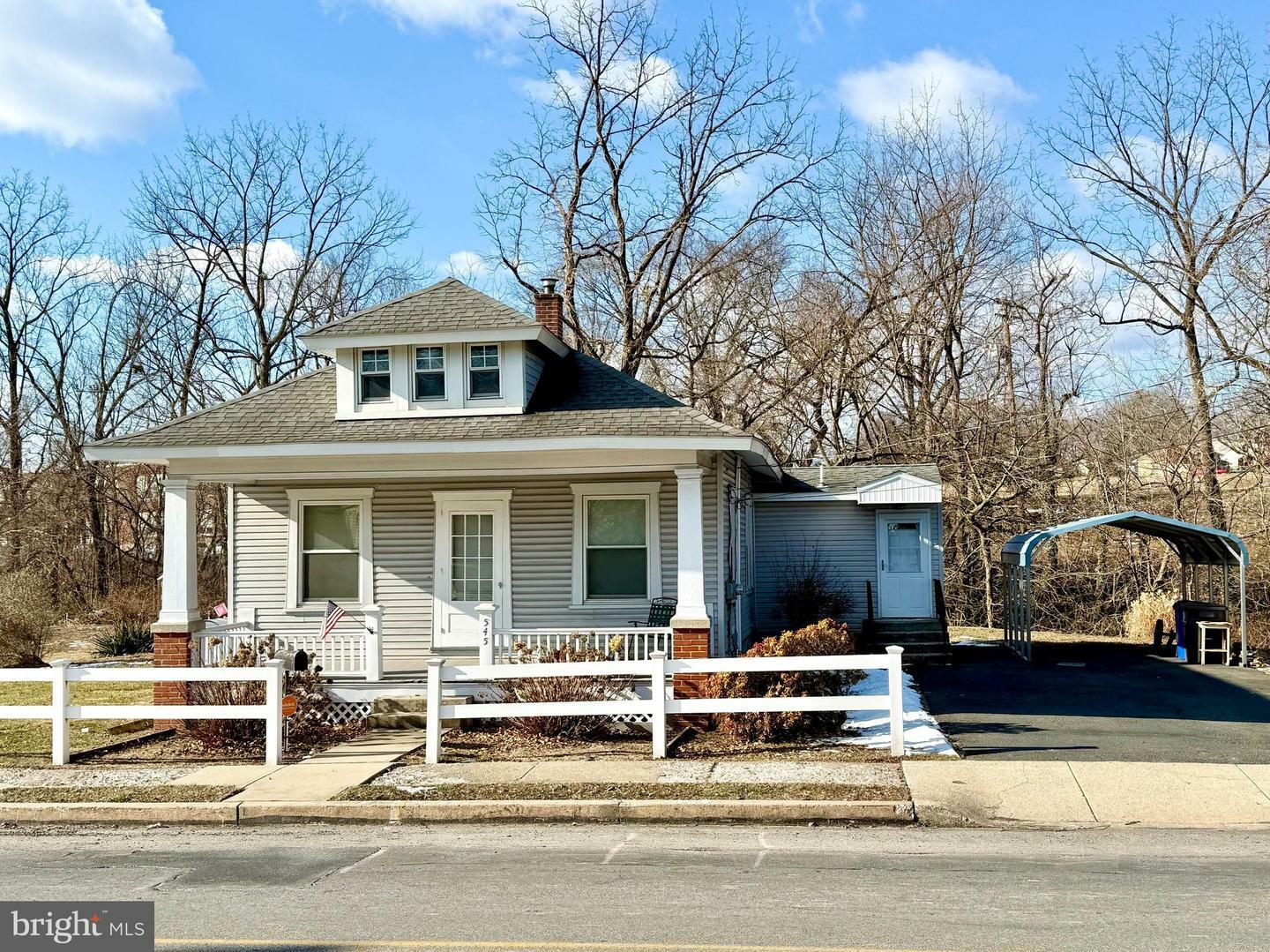 Property Photo:  545 Farmington Avenue  PA 19464 