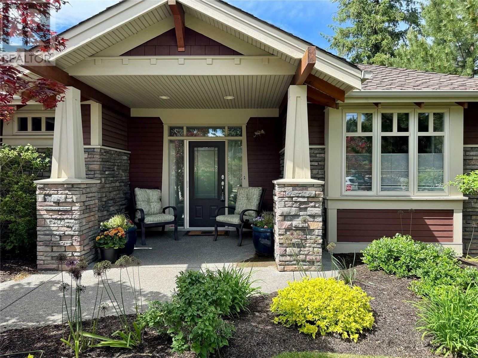 Property Photo: 108 Mashie Crescent BC V1H 1V8