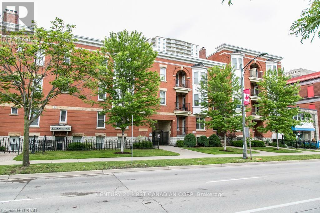 Property Photo:  440 Wellington Street 101  ON N6A 3P2 