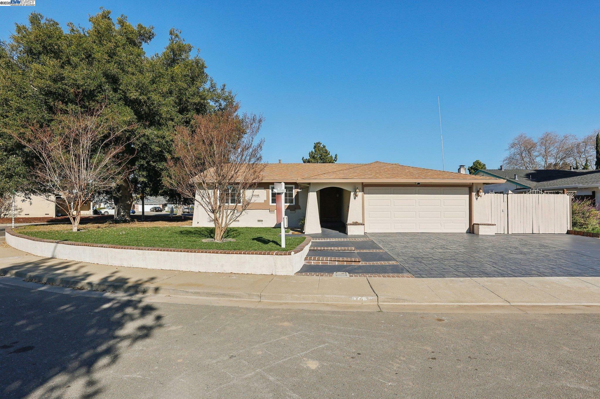 34348 Atteridge Ct  Fremont CA 94555 photo