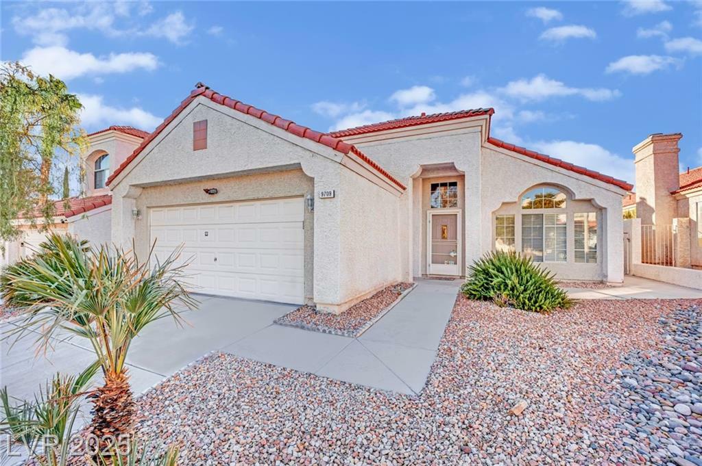 Property Photo:  9709 Peacock Hill Circle  NV 89117 