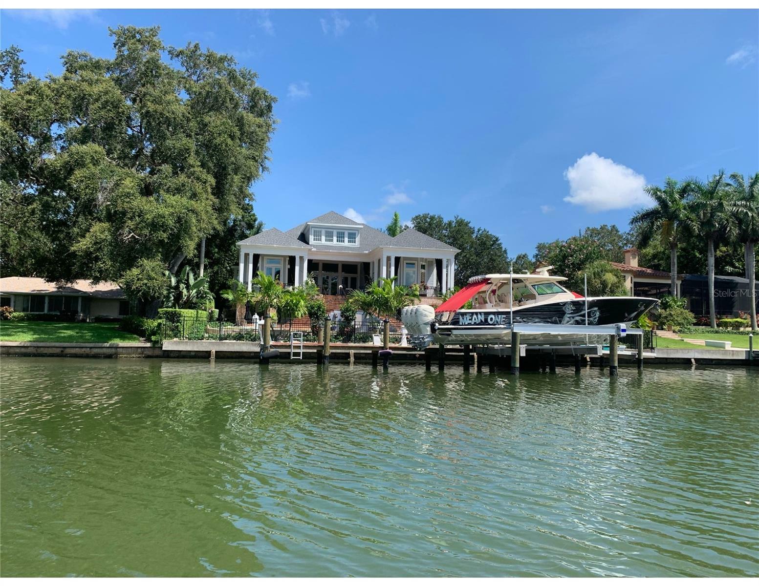 Property Photo: 1541 Bay Point Drive FL 34236