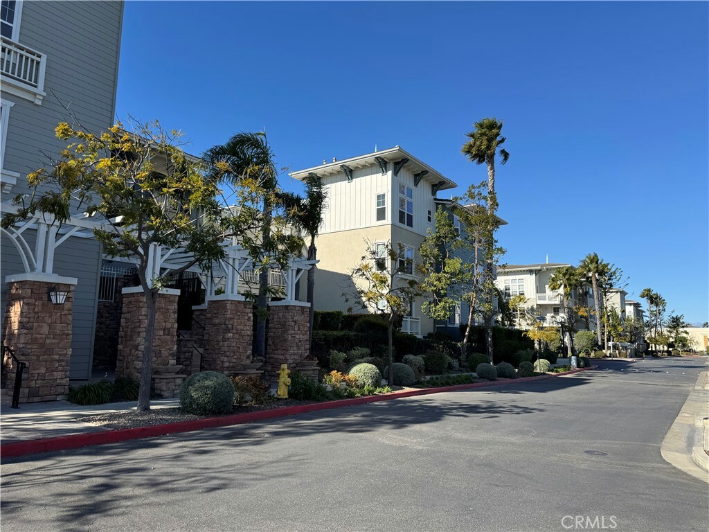 Property Photo:  1544 Windshore Way  CA 93035 