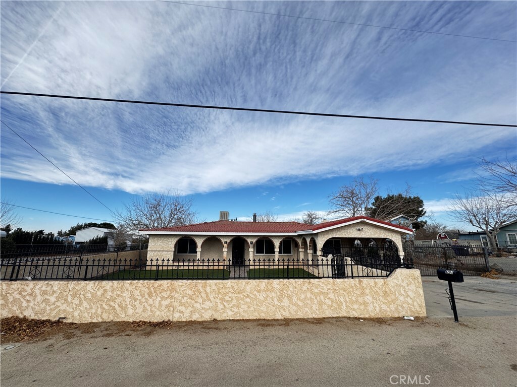 Property Photo:  9261 E Avenue T14  CA 93543 