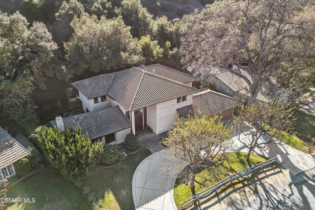 Property Photo:  31608 Rustic Oak Drive  CA 91361 