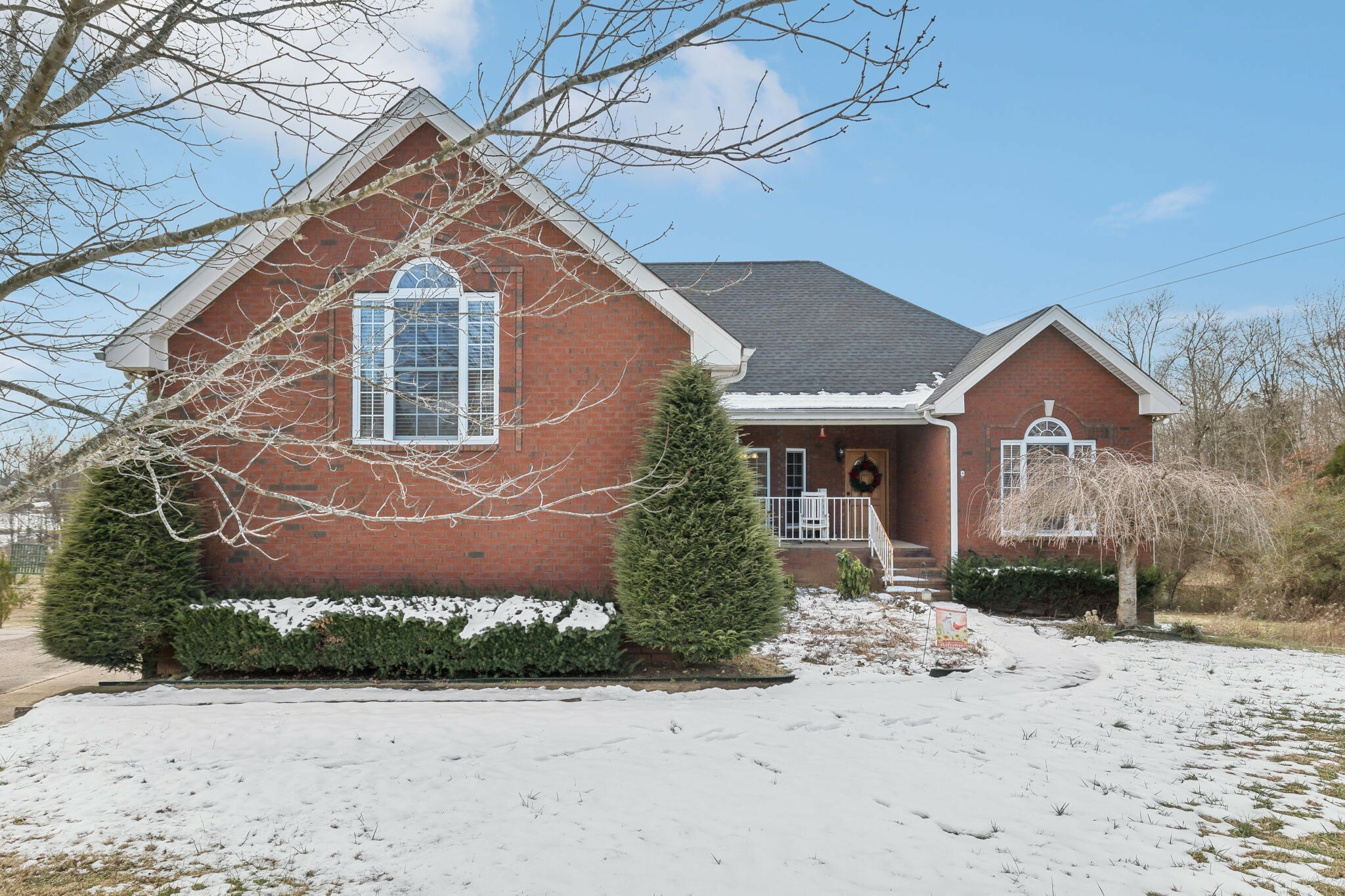 Property Photo: 7015 Pond Lane TN 37025