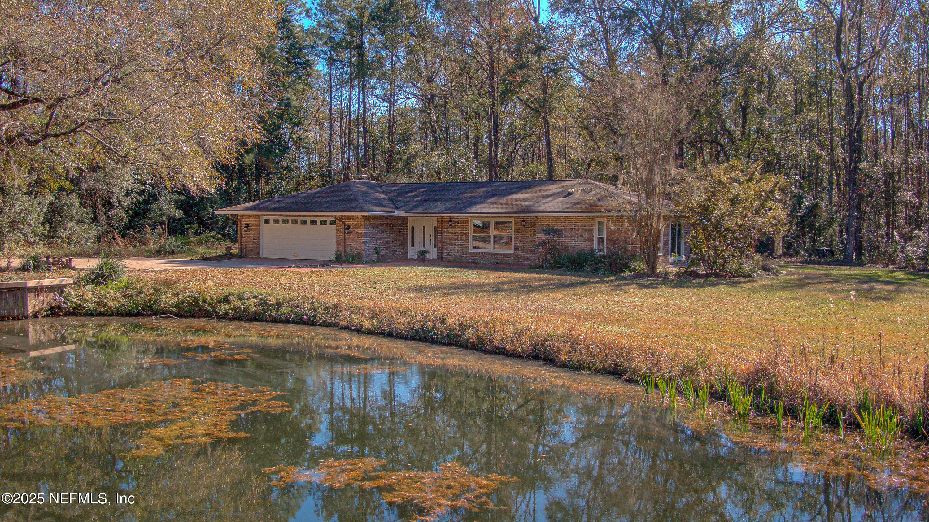 Property Photo:  3752 Frog Hollow Lane  FL 32046 