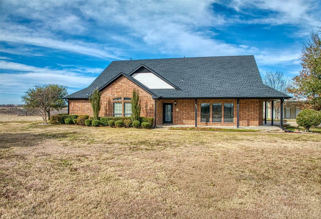 Property Photo:  243 Valek Road  TX 75119 