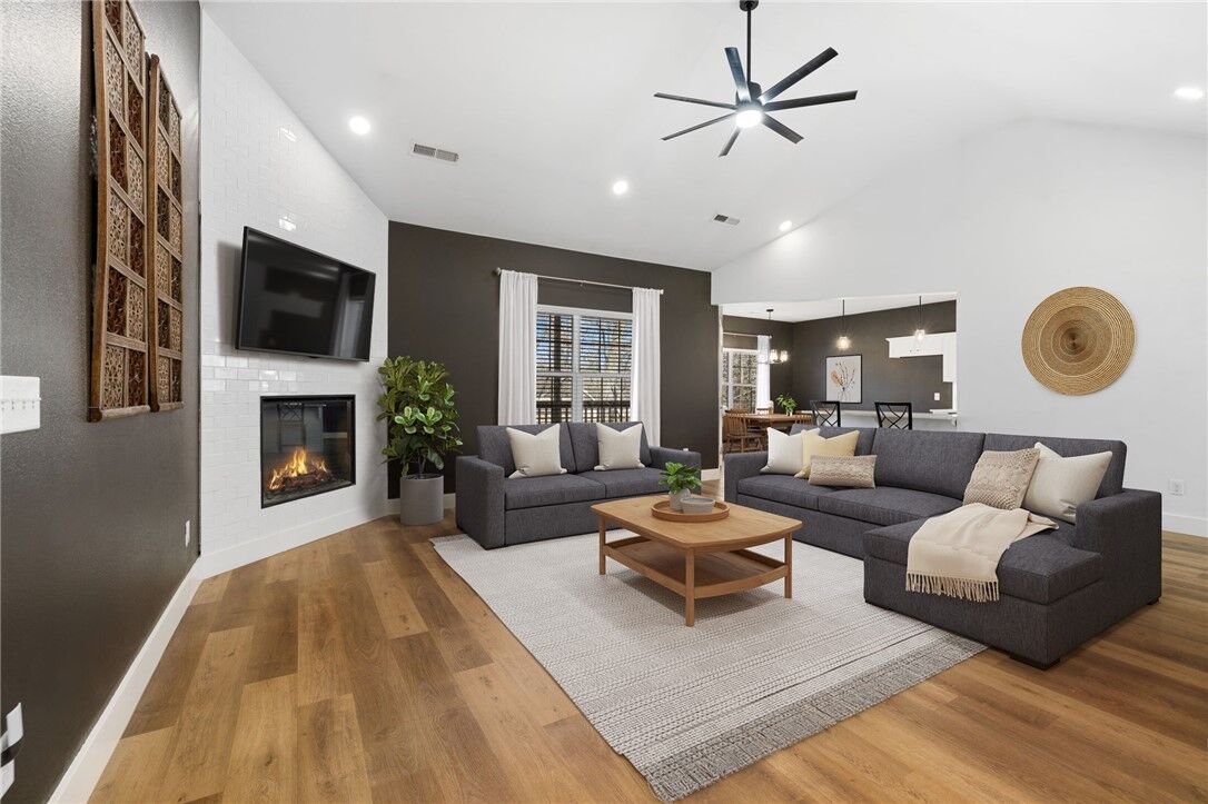 Property Photo: 29 Shanklin Drive AR 72715