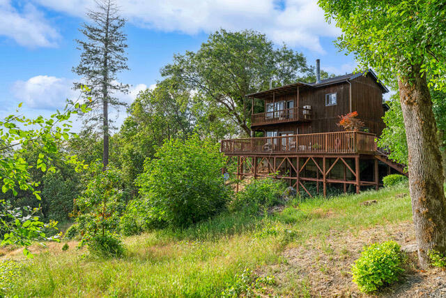 Property Photo:  1026 N Schoolhouse Creek Road  OR 97526 