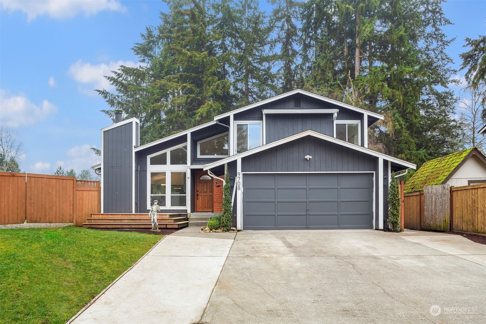 Property Photo:  9708  164th Street E  WA 98375 