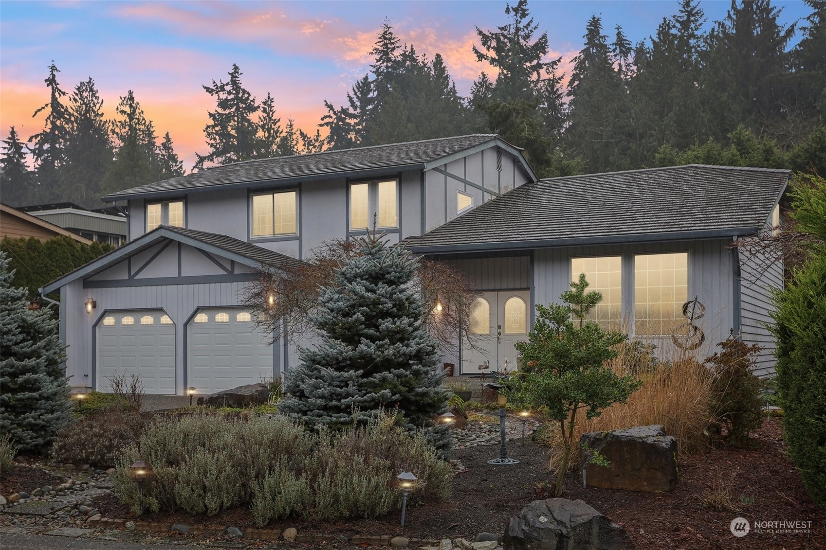 Property Photo:  6514  146th Street SW  WA 98026 