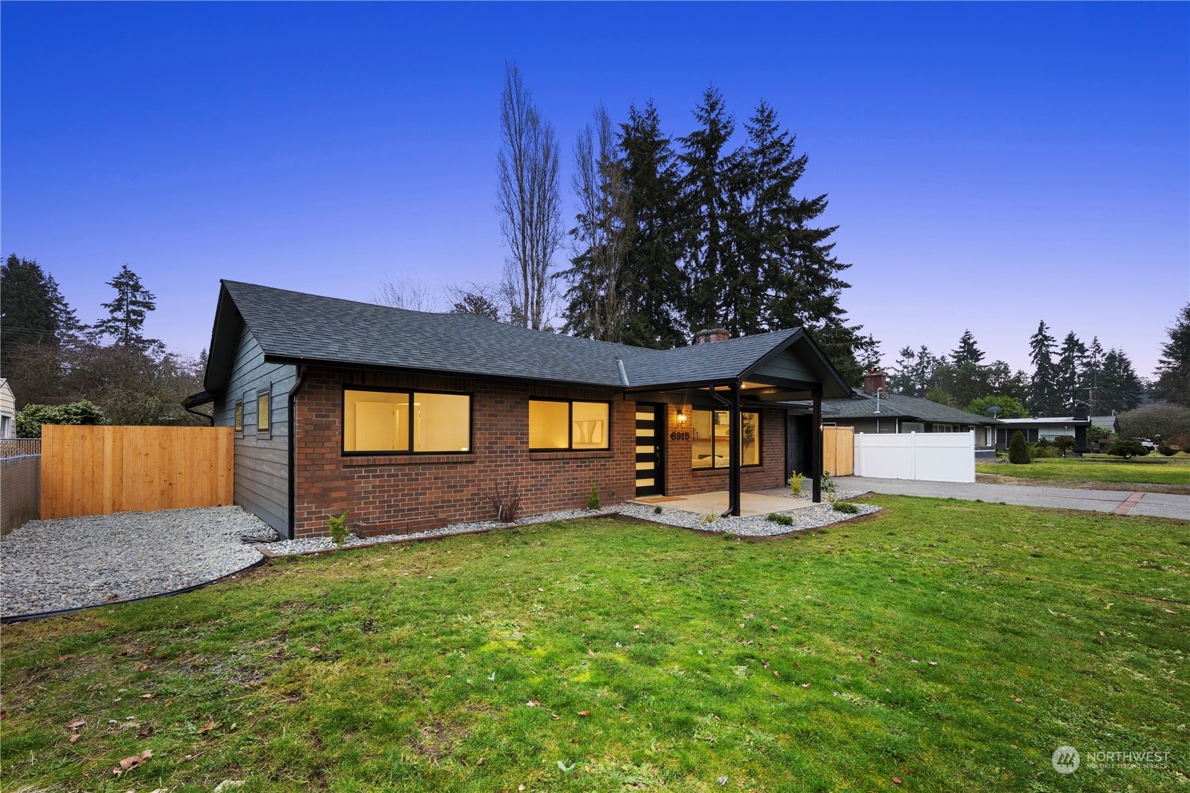 Property Photo: 8915 Lenox Avenue SW WA 98498