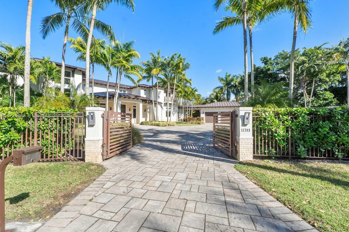 Property Photo: 11795 S Mitchell Manor Circle 0 FL 33156
