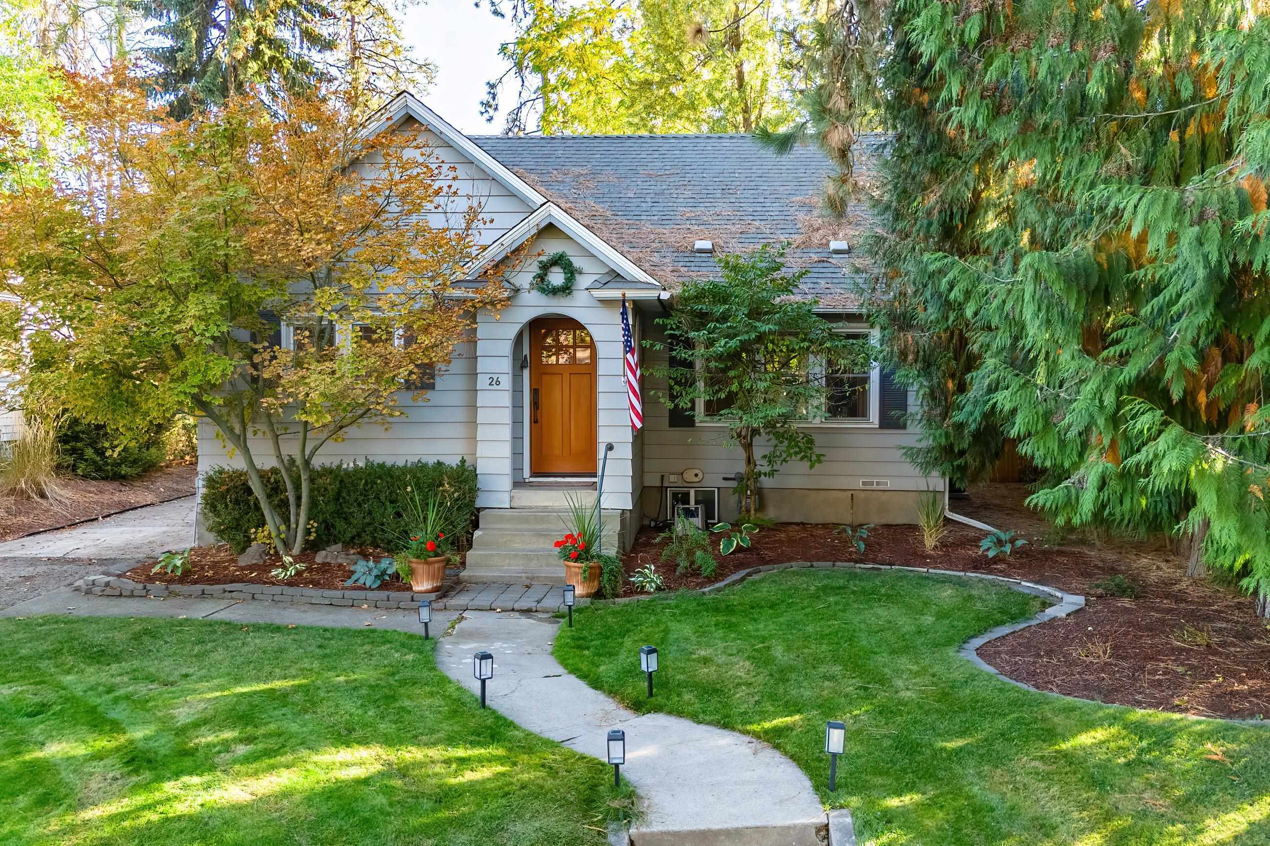 Property Photo:  26 E 28th Ave  WA 99203 