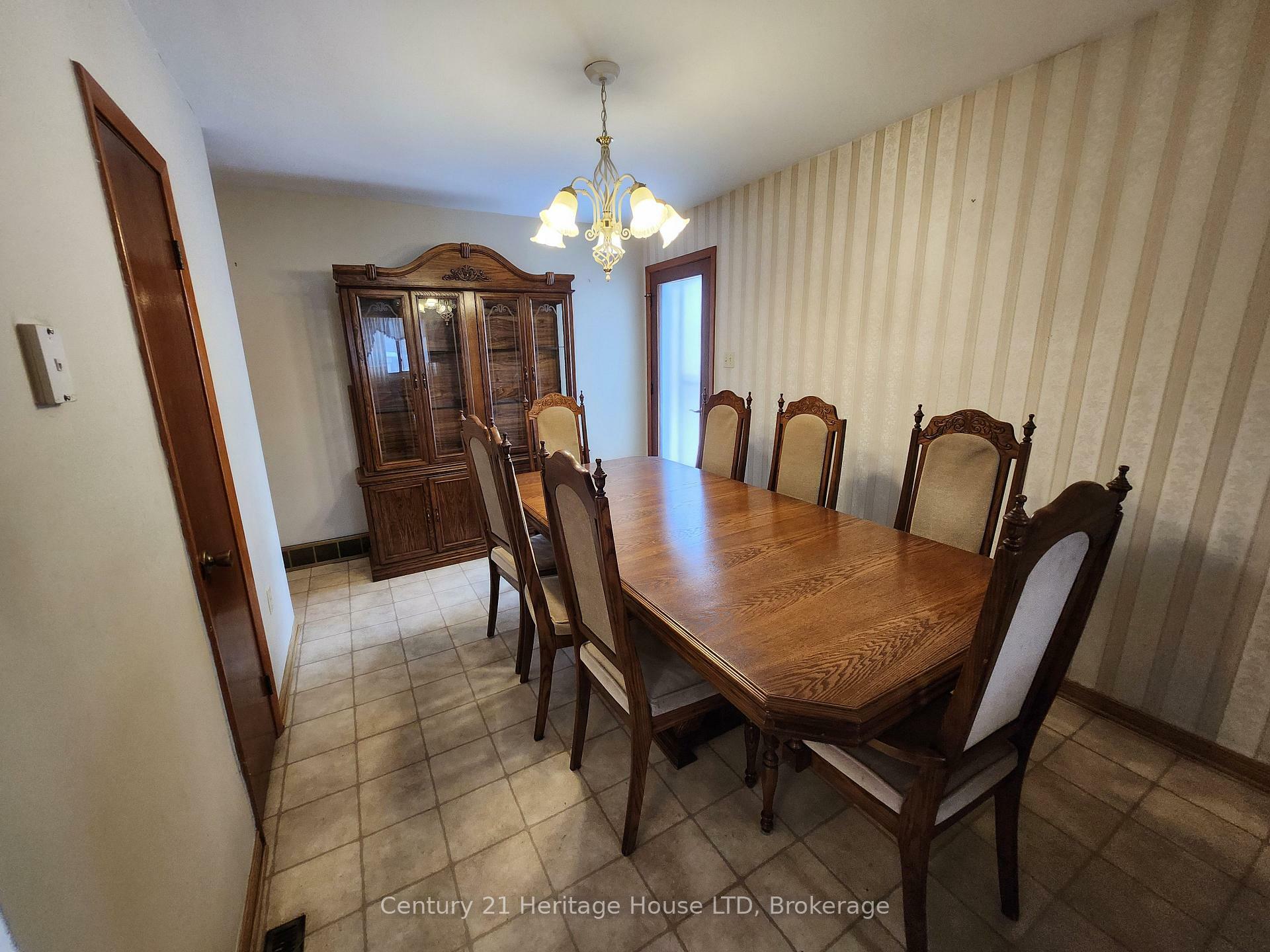 Property Photo: 6684 Winston Street ON L2G 5G3