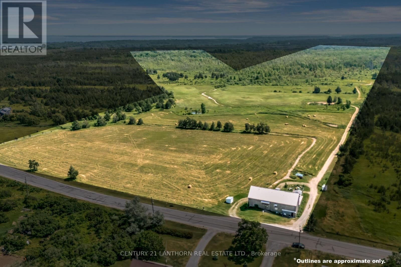 Photo de la propriété:  1678 County Road 8  ON K0K 2T0