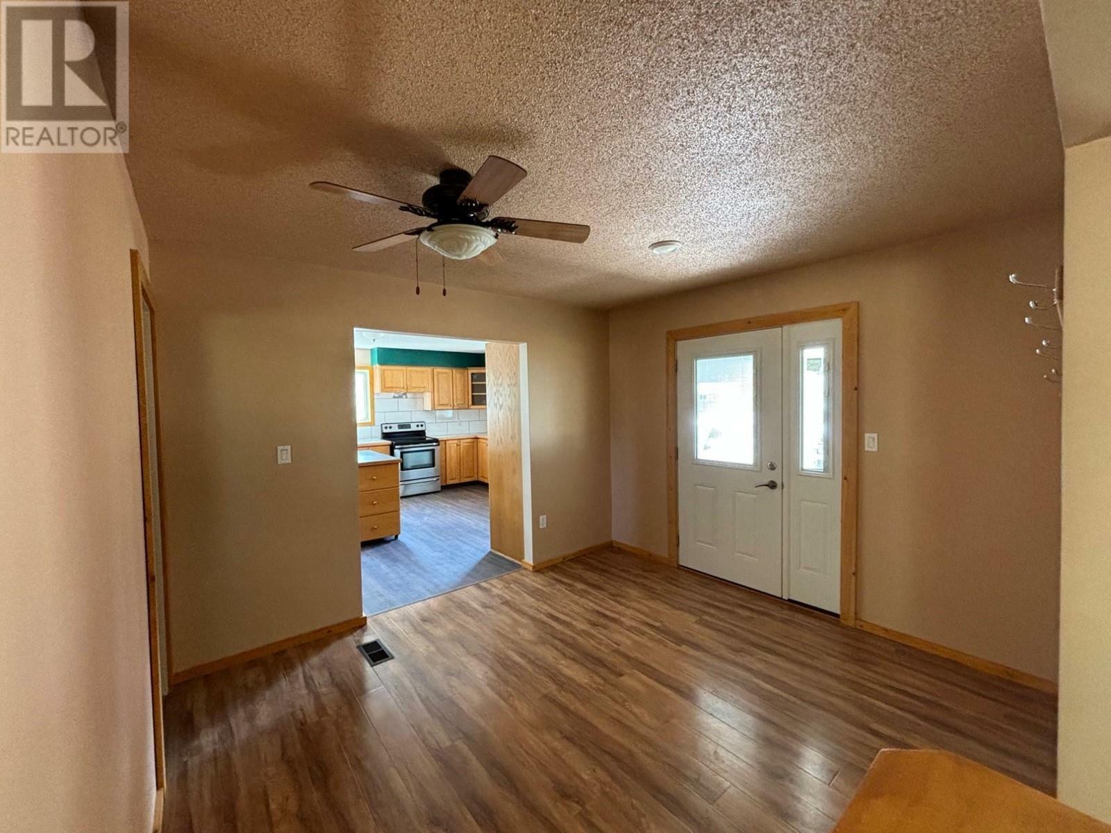 Property Photo: 503 Woodgreen Crescent BC V0H 1J0