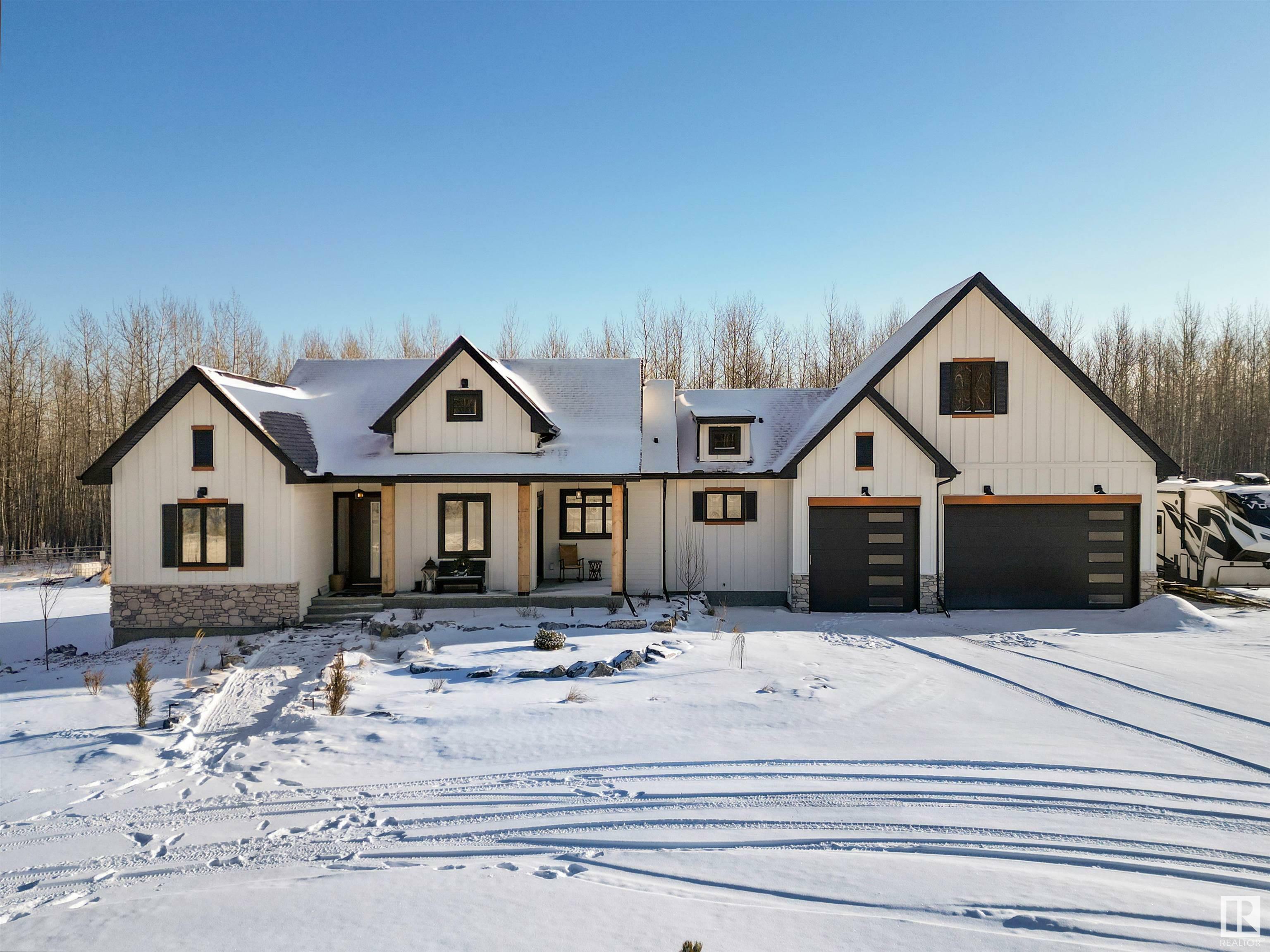 Property Photo:  49213 Range Road 82  AB T7A 2A3 