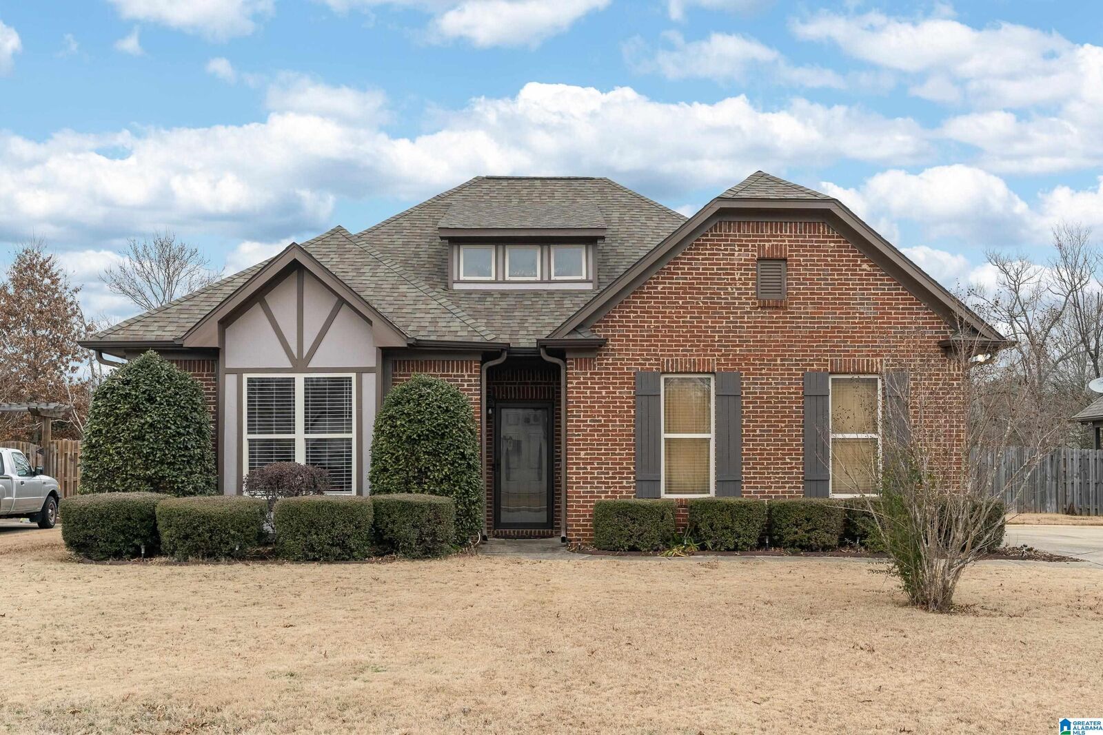 Property Photo:  865 Barkley Drive  AL 35007 