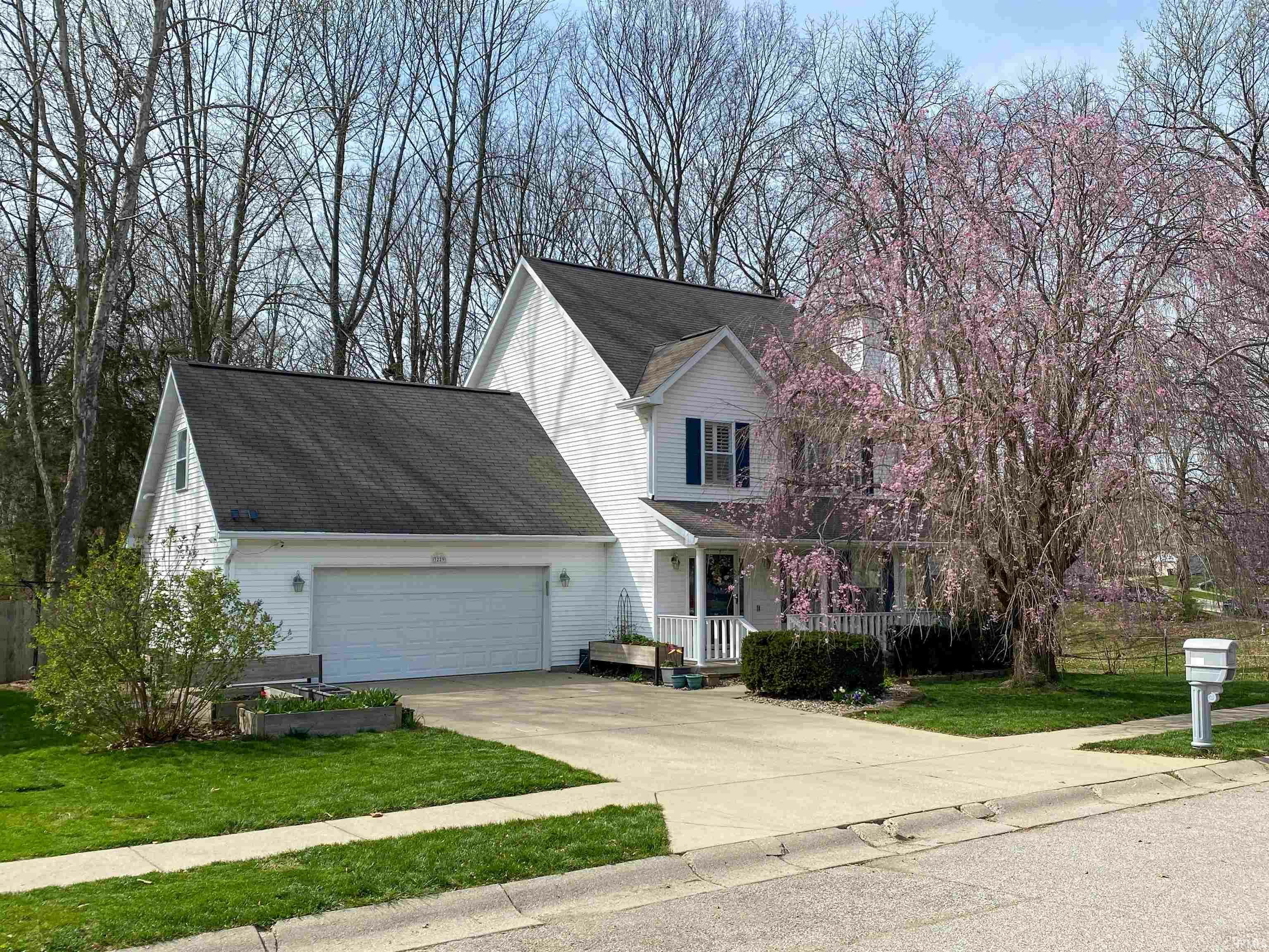 Property Photo:  3229 W Woodhaven Drive  IN 47403 