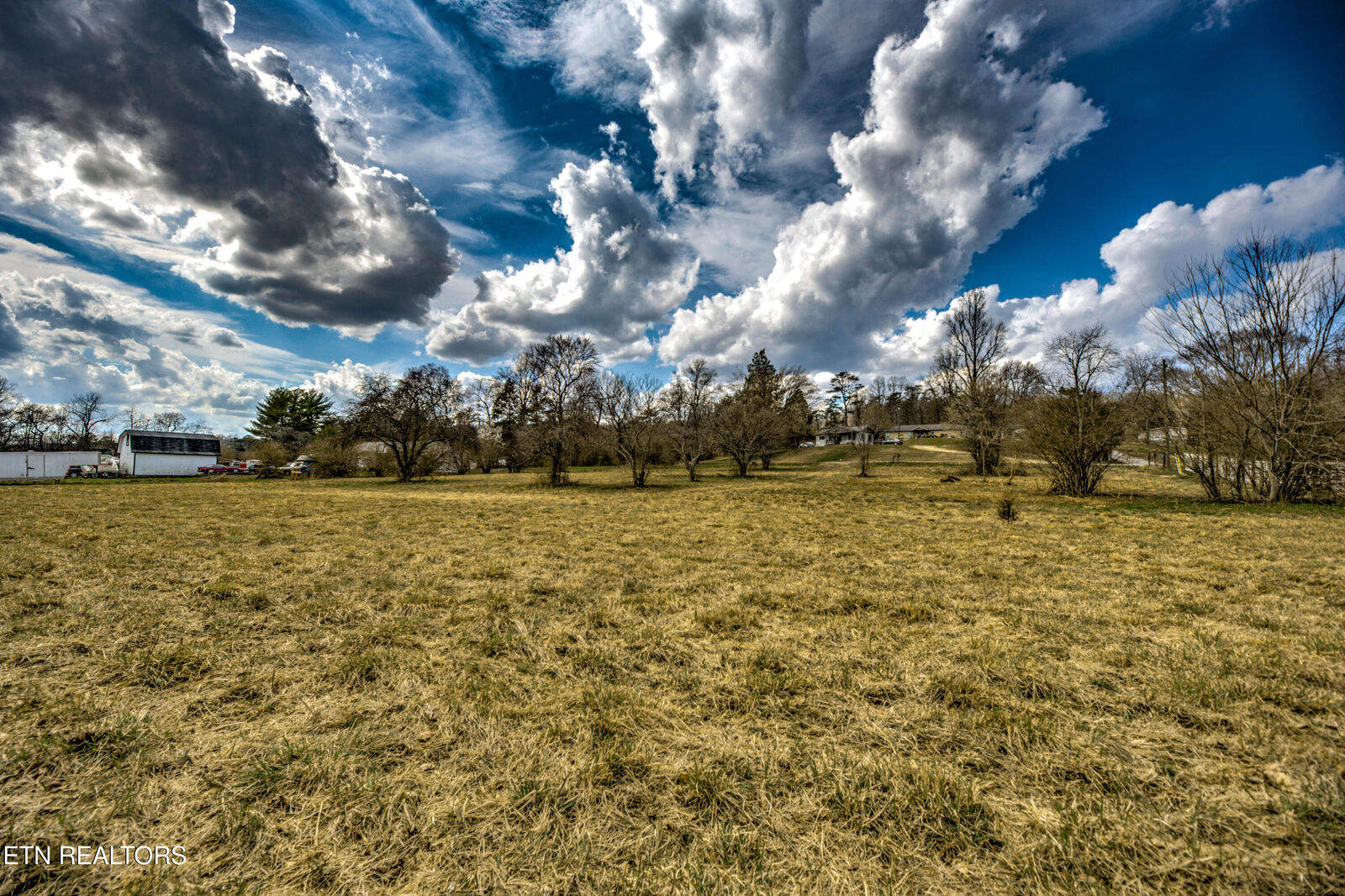 Property Photo:  3275 W Wolf Valley Rd  TN 37716 