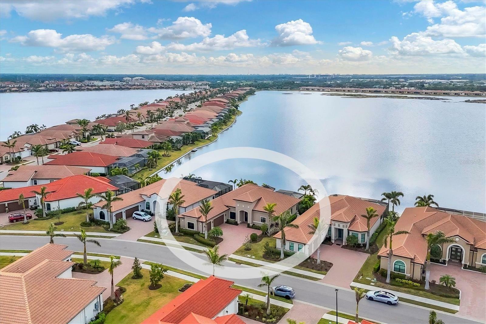 Property Photo:  400 Maraviya Boulevard  FL 34275 